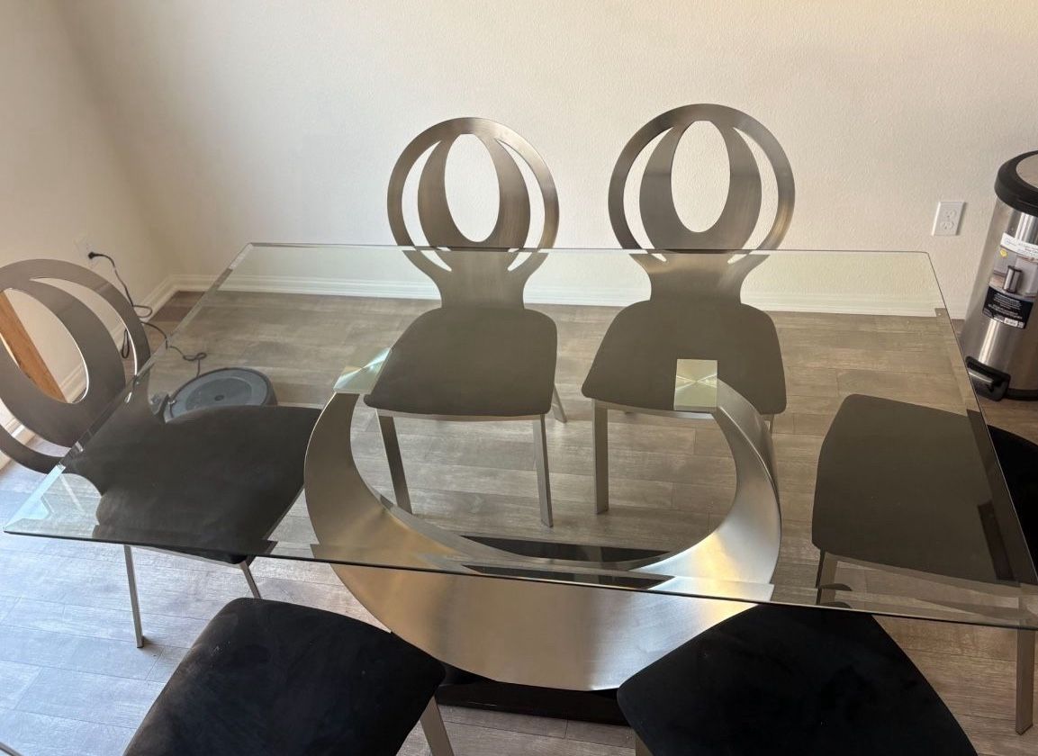 Modern Dining Table