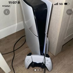 PlayStation 5 Slim Disc 1 Tb Console • 2 Controllers • 2 Games