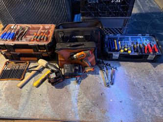 Husky/Rigid tool storage with tools