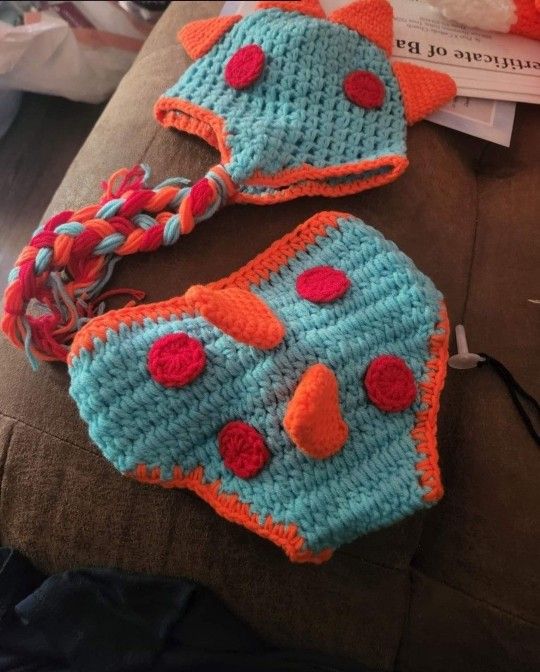 Dino Newborn Photo Prop