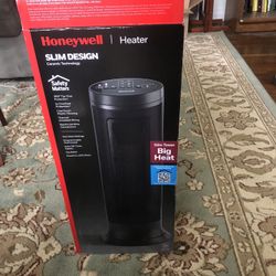 Honeywell Ceramic Slim Tower Heater 
