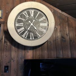 Beautiful Wall Clock Decor 