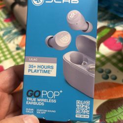 Ear Buds Brand New / Have 8 In Stock