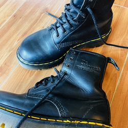 Dr martens boots us women size 6  uk size 3