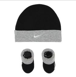 Baby Nike Black Beanie Hat Booties Set, Infant Unisex, Size: 0-6 Months NEW