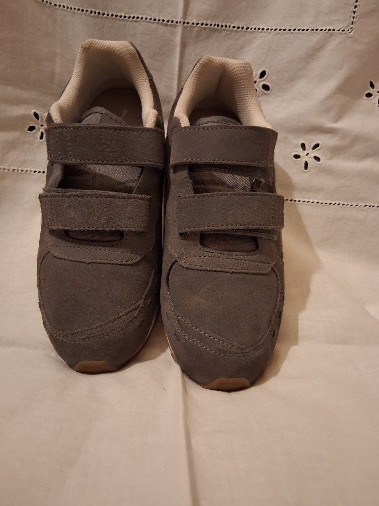 Youth Size 3.5