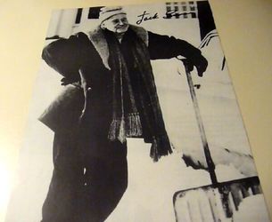 Autographs Jack Lemmon Hand Signed Apx 7x9 B/W Movie Still (Deceased)