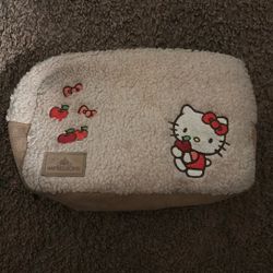 Hello Kitty Makeup Bag