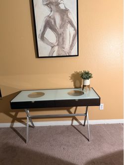 Free Desk