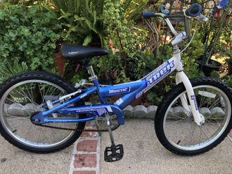 TREK Mystic 20”