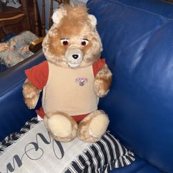 Teddy Ruxpin 1985
