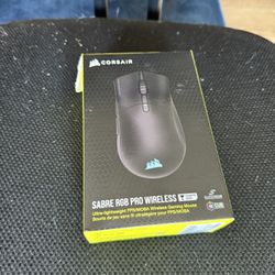 Carsair Sabre Wireless Gaming Mouse
