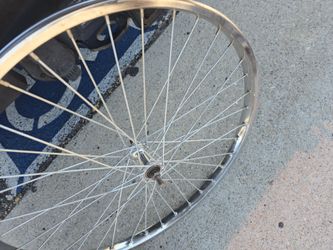 26" Beach cruiser style front rim that has never been used