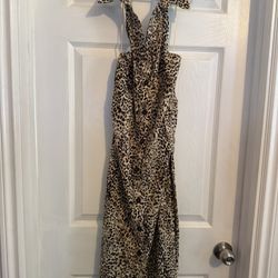 Zara Dress / Women’s Clothing