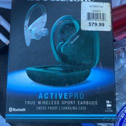Earbuds 