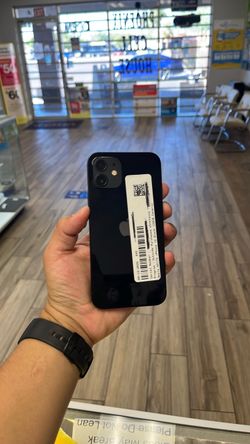 iPhone 12 128GB UNLOCKED