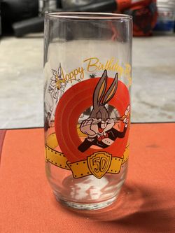 VINTAGE HAPPY BIRTHDAY BUGS BUNNY DRINKING GLASS 50 ANNIVERSARY BUGS & FRIENDS