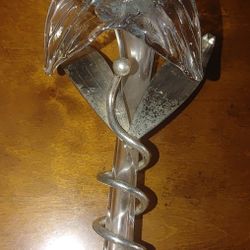 A beautiful vintage, Art Deco glass Lily sculpture/centerpiece/ vase