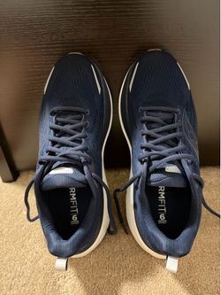 Running shoes-Saucony Hurricane 25