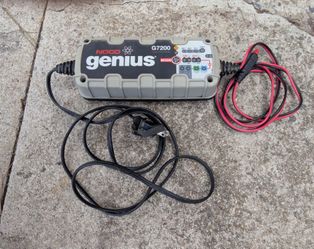 Battery charger/tender