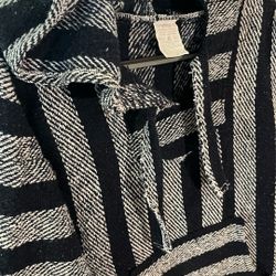 Sweater Mexican Pancho Solid material