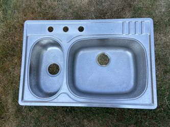 Stainless Steel Kitchen Sink