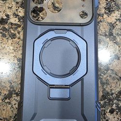 NEW iPhone 17 Pro Max Case and 3 set of screen and camera lens protector