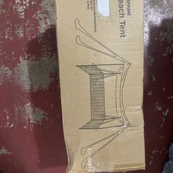 EYEFAME UPF50+ Anti-Wind Beach Tent with Sandproof Private Beach Wind Screen, Stable 8 Sandbags Design Beach Canopy Sun Shade with Carrying Bag, Porta