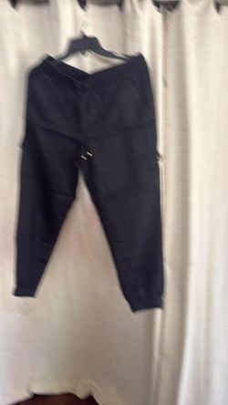 Women”s black cargo pants / Size M