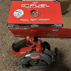 M18 Fuel Circular Saw