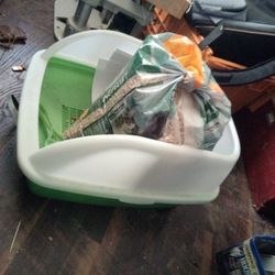 Litter Box With Pine Pellets