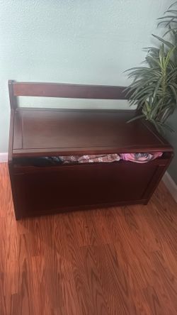 Toy box