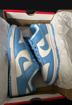 Nike Dunk UNC low size 7.5 NEW
