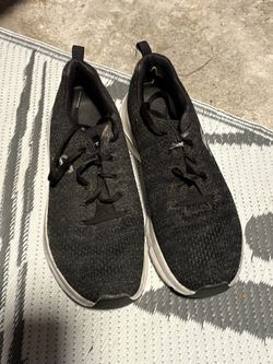Sketchers 8 1/2