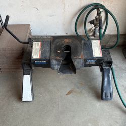 16k Reese 5th Wheel Receiver