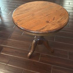 Round Side Table