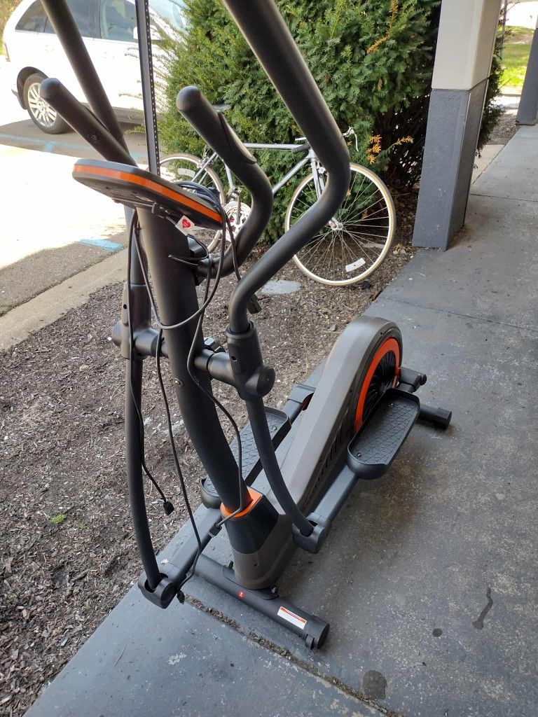 Brand New Smart Elliptical Machine 