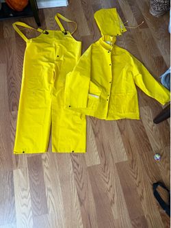 Rain suit