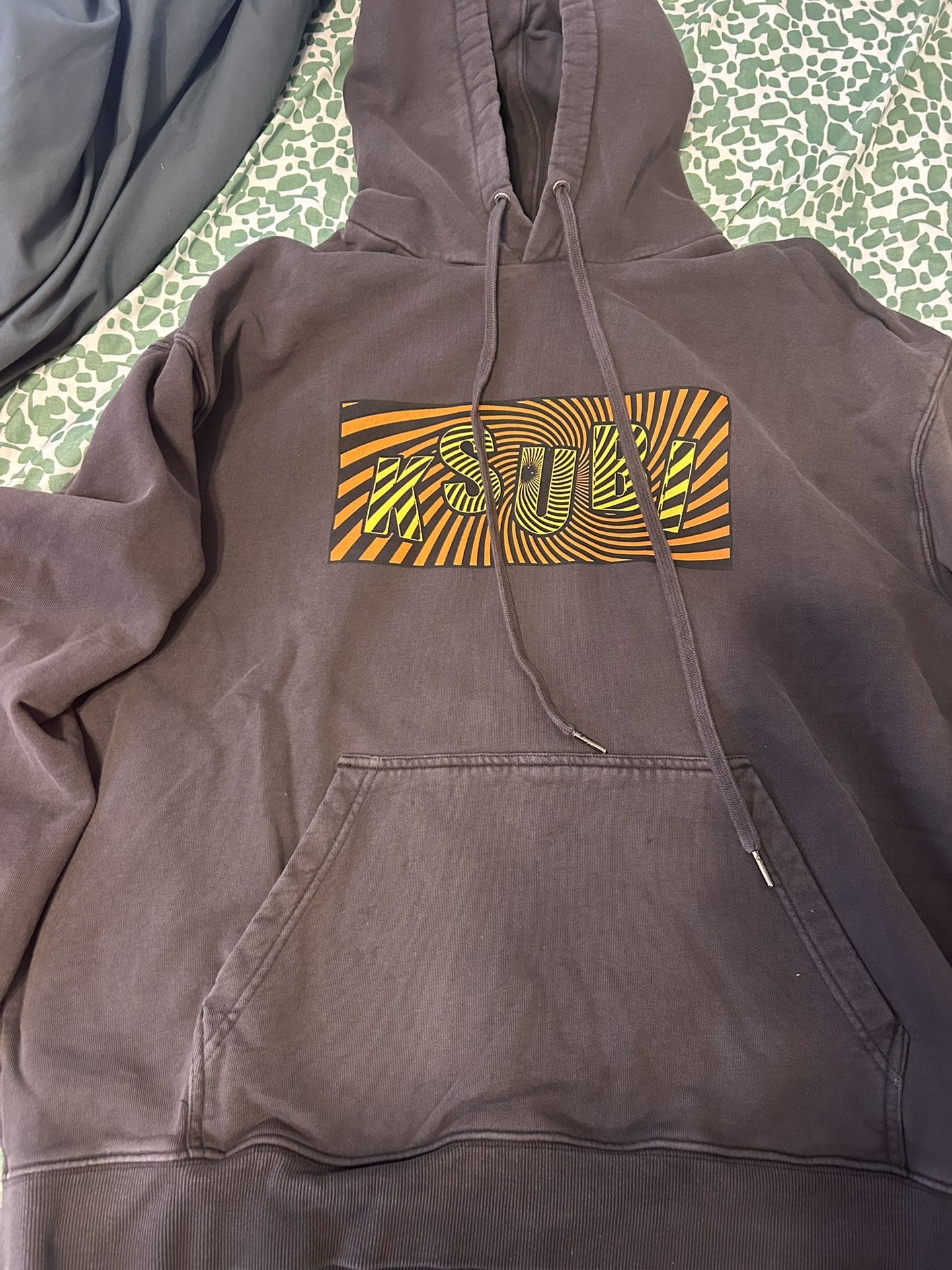 Ksubi Hoodie ( Size XL)