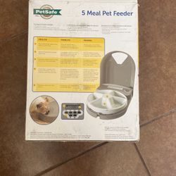 Pet Feeder