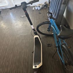 Kqi3 Escooter Sport New (no Charger)