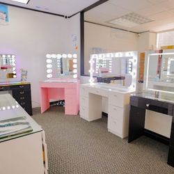 Vanity Showroom