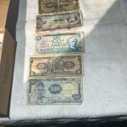 Five Unique Bills Money