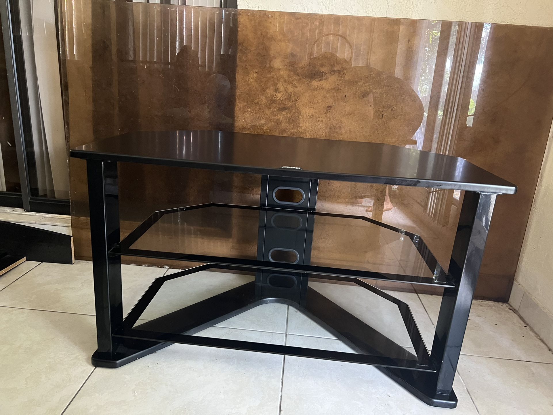 Z-Line TV STAND/ Entertainment / Media Center - With Glass Shelves 