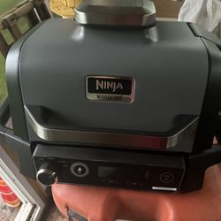 Brand New Never Used Woodfire Ninja