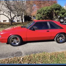 1992 Ford Mustang