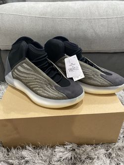 Yeezy Barium Quantum QNTM Size 15