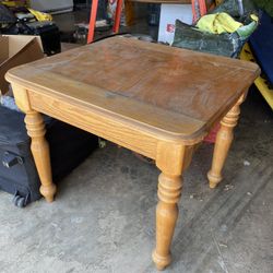 Solid wood table for projects
