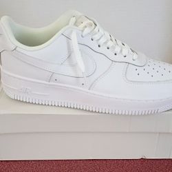New Nike Air Force 1 Size 10.5