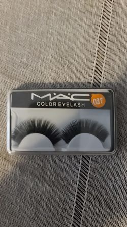 Mac color eyelash